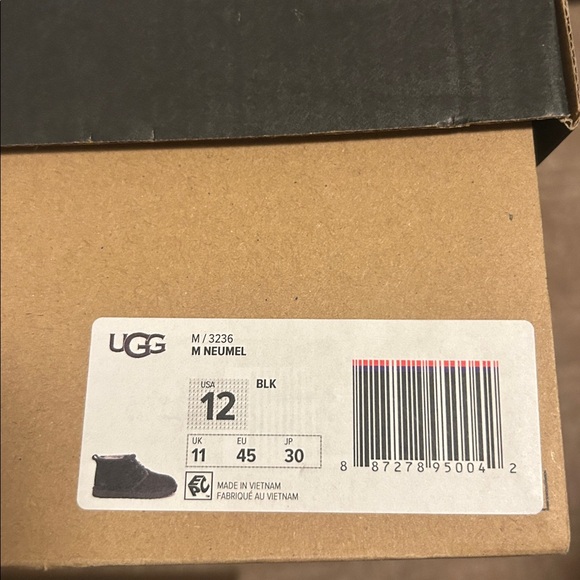 UGG- Neumel, BLK, 11 men QS - Picture 6 of 7
